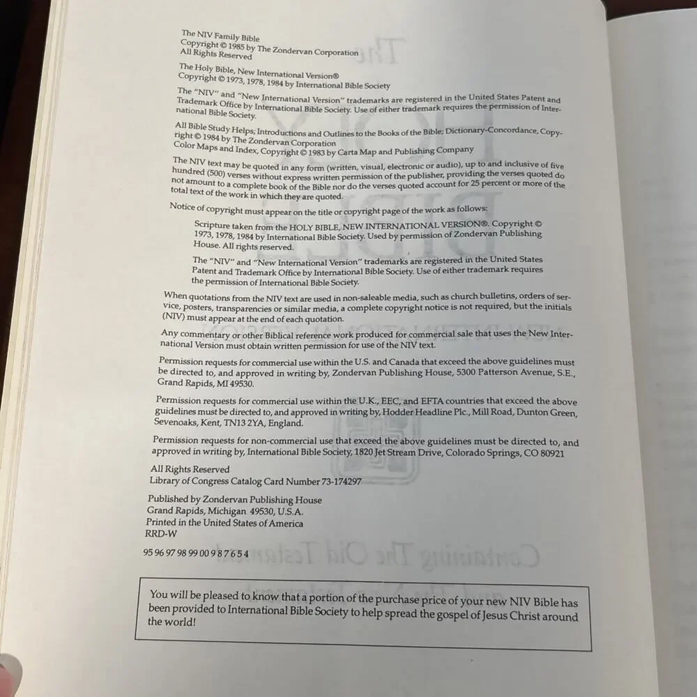 NIV Family Bible by Zondervan Staff (1985, Hardcover) New International Version